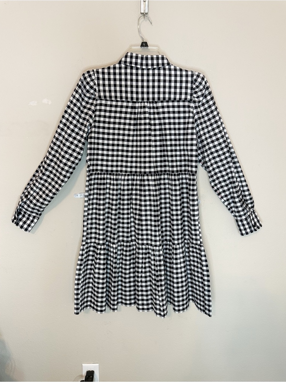 Crown and Ivy Black and White Gingham Shirt Dress with Pockets- size XS - Picture 5 of 12
